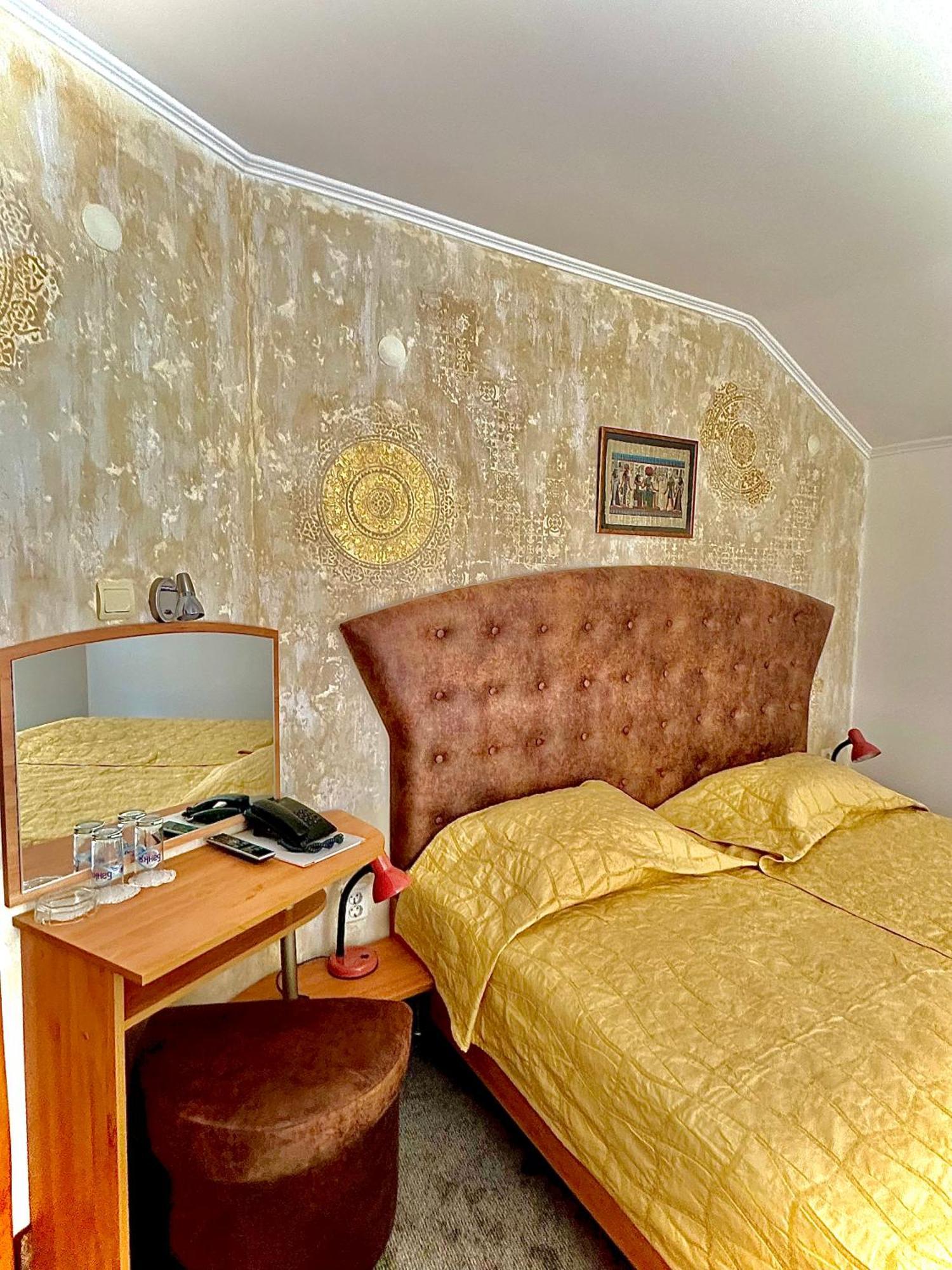 Family Hotel The Golden Fish 索佐波尔 外观 照片